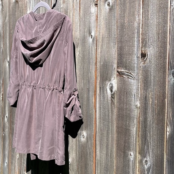 H&M Divided asymmetrical lightweight long zip up hooded trench coat size 6 - Picture 15 of 17